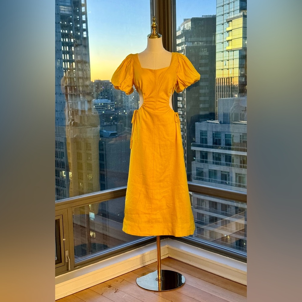 🆕 FARM Rio 🧿 NWOT Linen Cut Out Midi Dress, Yellow - Size XS - Picture 4 of 16
